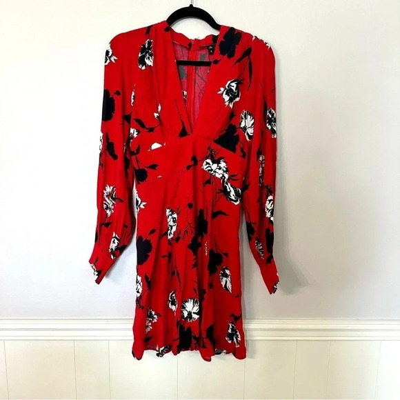 Yumi Kim Shore Thing Dress Long Sleeve V-Neck Floral Print Flowy Dress Sz S NWT - Picture 2 of 11
